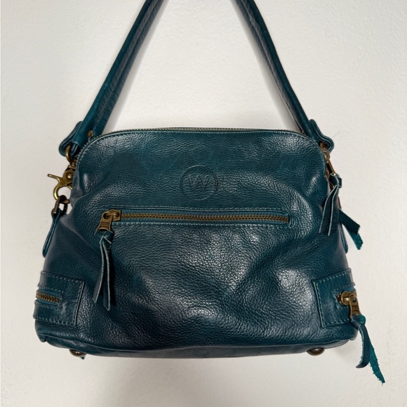 Wanderers Travel Co Leather Teal Shoulder Bag Zipper Pockets - Picture 2 of 9